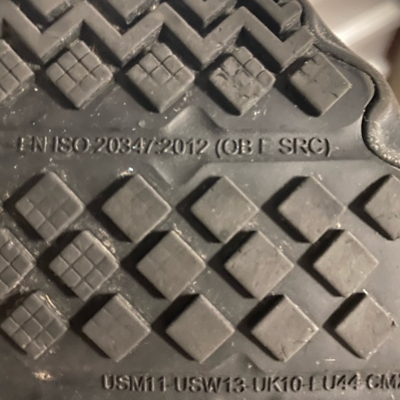 Non-Slip Rubber Foodservice Clogs - Picture 5 of 5